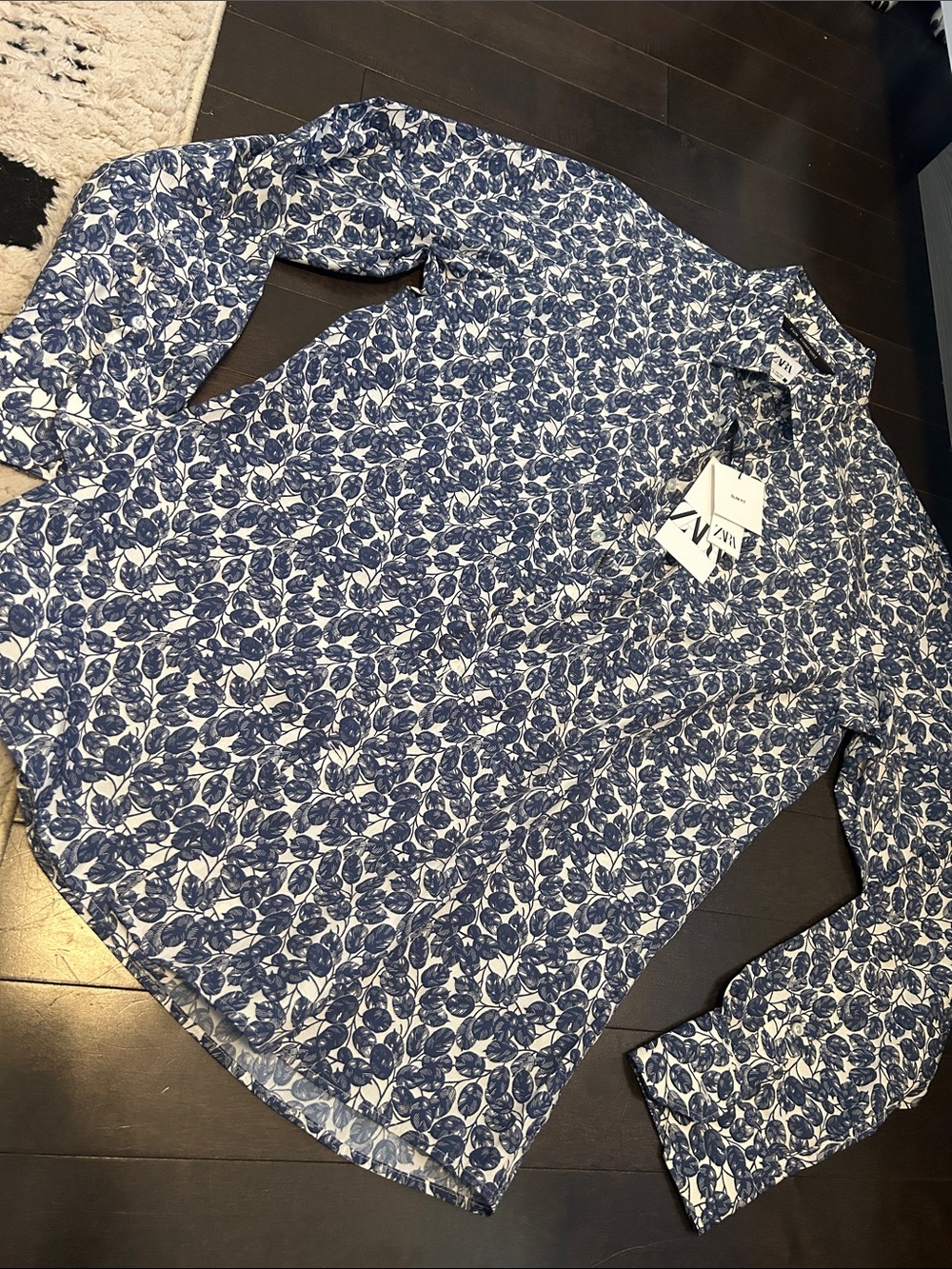 Men's Zara Blue Floral Button-Up Shirt NWT
